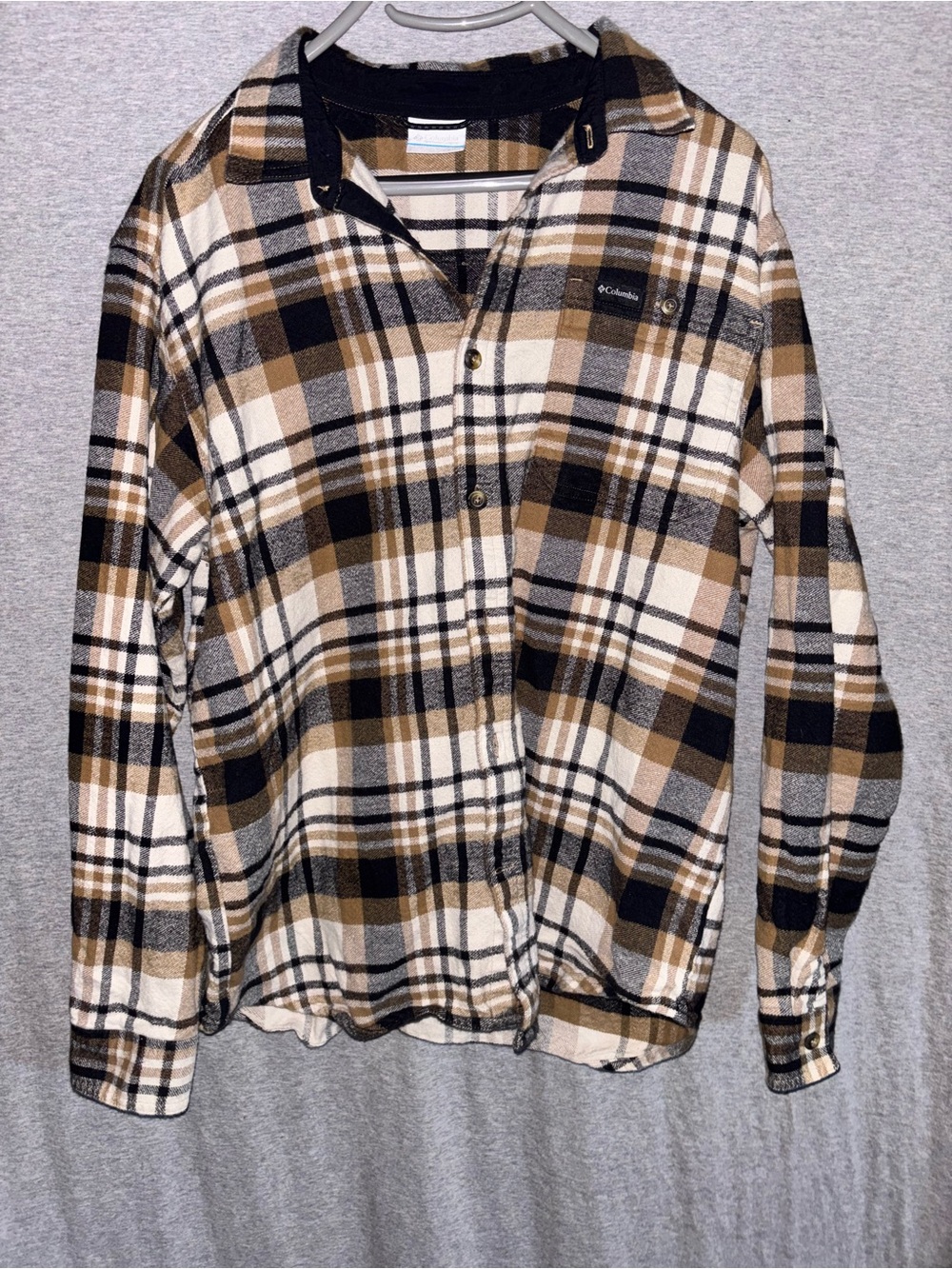 Columbia Tan Black White Plaid Button-Down Flannel Shirt